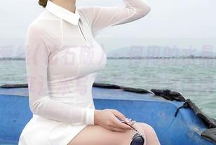 AISS爱丝(钻石版) – 何冉的水晶亮丝，怎能不分享这本写真集？绝对值得一瞧！