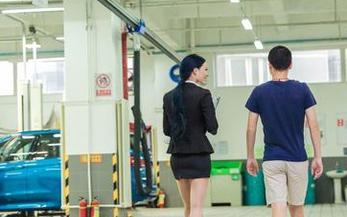 AISS爱丝(黄金版) – 亚美依的学妹写真：美图是个陷阱，让人心里痒痒。