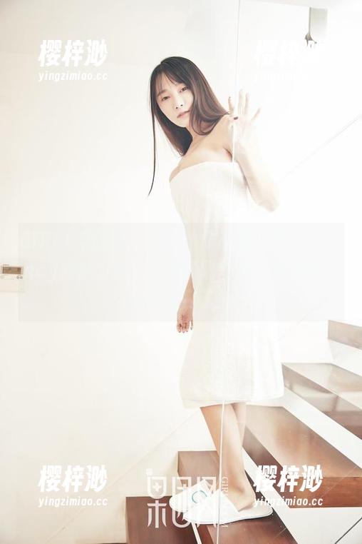 GIRLT果团网 - 这白丝作品里，何梦兮Stacy的魅力逼人，麻烦隔壁林先生别再借我的借口了！