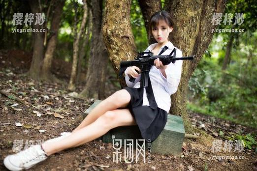 GIRLT果团网 - 新图包上线：莫雅琪的白色幻想值得一探讨！