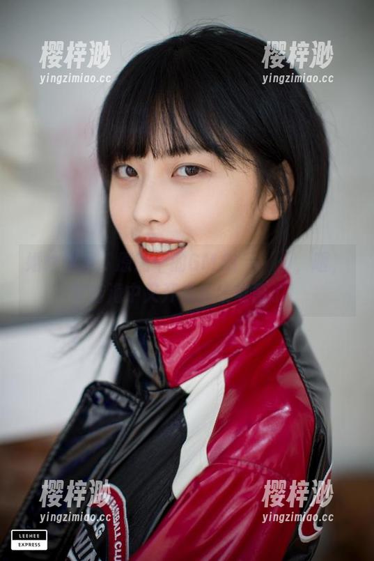 婚纱飘飘，原图中的GMS(고말숙)，喔，我脑海中又开始放映电影了！