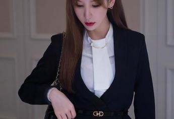 HuaYang花漾 – 尤妮丝Egg旗袍合集，花样年华的叛逆篇。