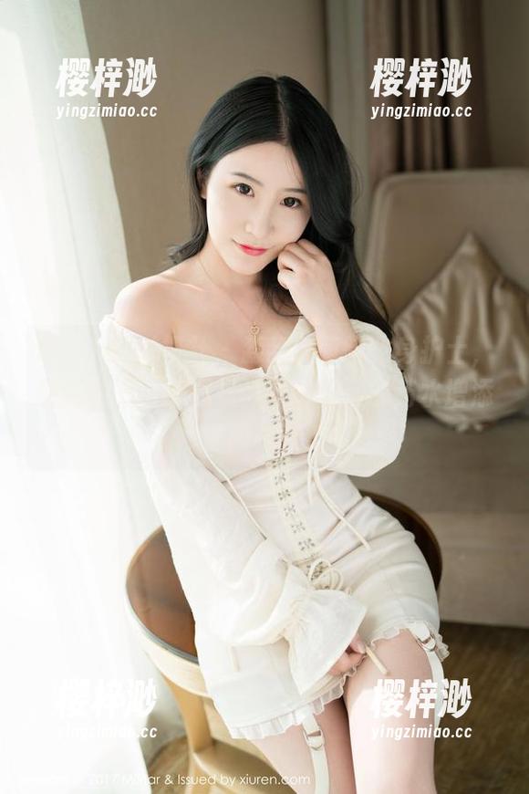 MiStar魅妍社-淼淼萌萌哒 MiStar魅妍社 - 淼淼萌萌哒化身护士,最新原图,大概是为了给自己的药水增添些甜味吧?