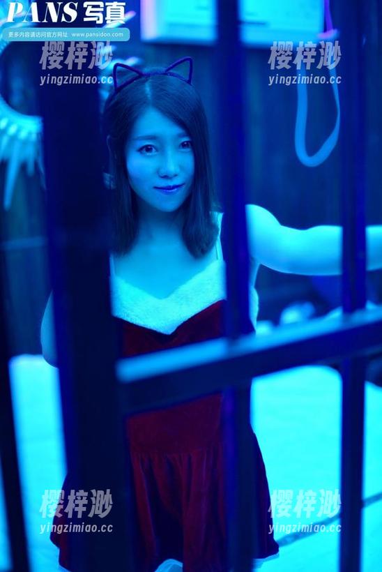 PANS - 图库其实只想说，小倩的美腿是一种艺术。