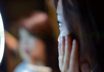 PANS – 思妍护士造型私拍，谁说白色只是一种单调的色彩？