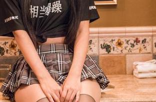 TouTiao头条女神 – 不可思议的信悦儿，高清照片让人误以为进入了白色童话！