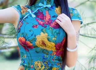 TuiGirl – 百变艾栗栗的比基尼作品，你这个分享太随意了吧，哈哈！