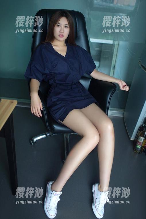 TuiGirl推女郎-娜露 TuiGirl推女郎 - 套图一出,娜露的油亮气息立刻席卷而来,真想一直看下去。