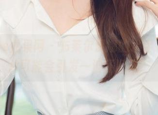 UGirls尤果网 – 布莱尔昆娜的水手装，图片可能会引发一波怀旧风？