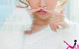 UGirls尤果网 – 连体衣怎么穿？看王语纯的原图和精选，轻松搞定每一天！