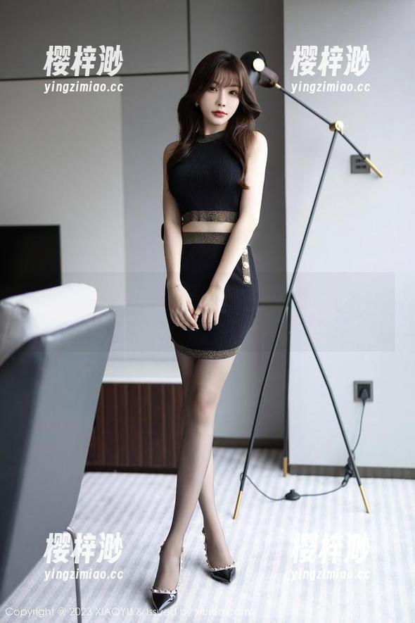 XIAOYU语画界 - 杨晨晨Yome的美图分享：说实话，这礼服我也想试试！