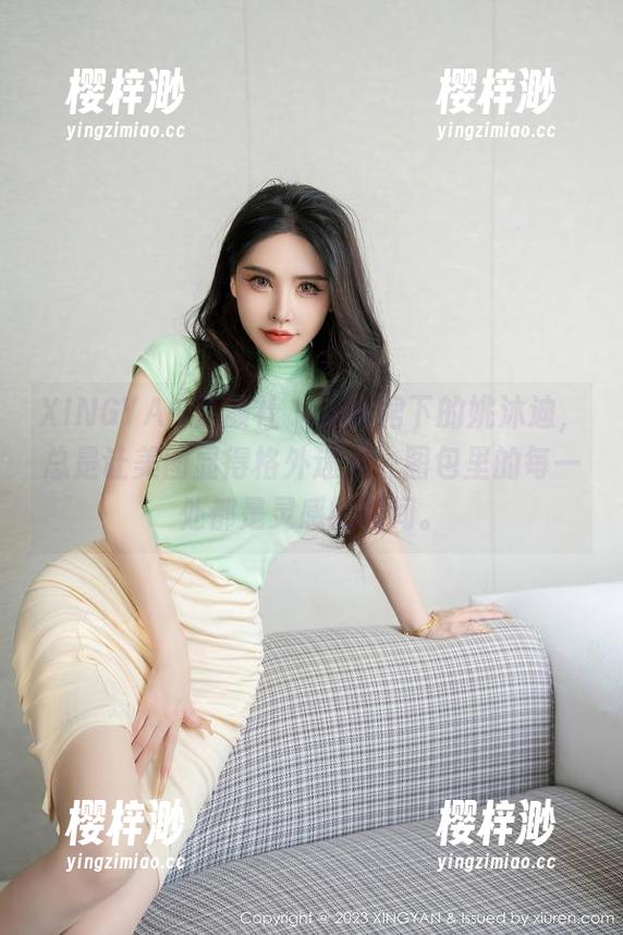 XINGYAN星颜社 - 连衣裙下的姚沐迪，总是让美图显得格外迷人，图包里的每一处都是灵感的瞬间。