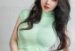 XINGYAN星颜社 – 不一样的泳装写真集，易阳Silvia让原图充满了一种无形的魅力，越看就越有趣。
