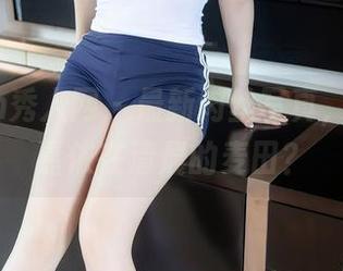 Xiuren秀人网 – 最新肉丝写真，MOON嘉依在清晨的麦田？