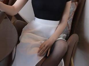 Xiuren秀人网 – tina_甜仔的浴室浪漫：一套图中流淌的不只是水