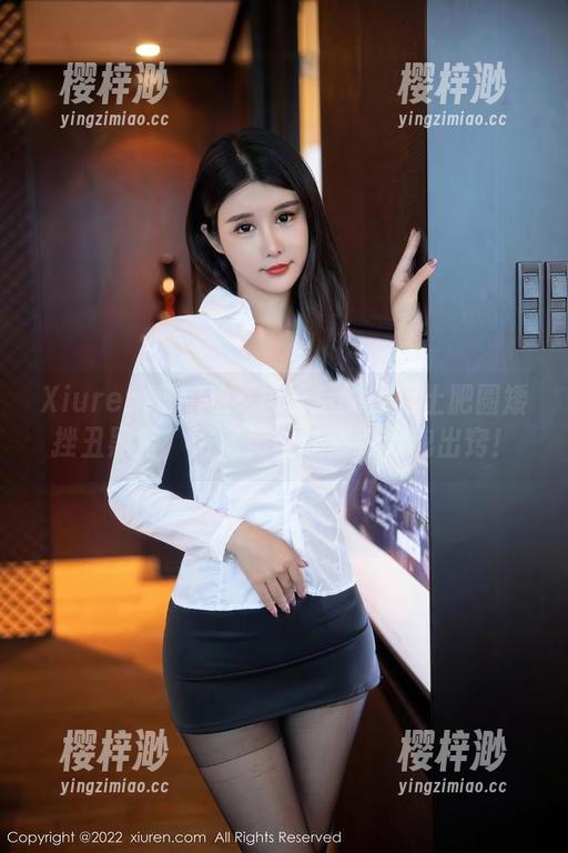 Xiuren秀人网 - 妆扮后的奶瓶土肥圆矮挫丑黑穷，浴室美图让壁纸灵魂出窍！