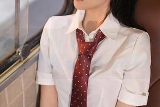 Xiuren秀人网 – 小雨baby的体操服全套，看这姿势，教练会满意吗？哈哈