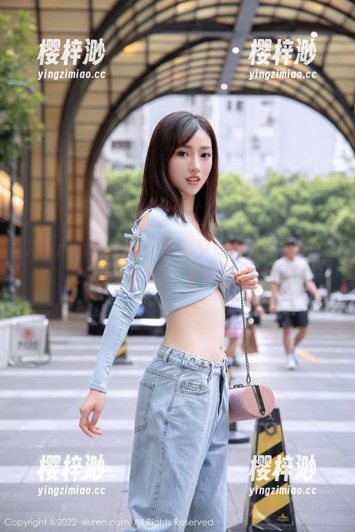 Xiuren秀人网-林文文 Xiuren秀人网 - 图集疯传:林文文的女友,我称她为‘梦中情人’!