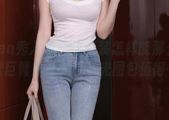 Xiuren秀人网 – 这套装怎样能那么完美？猫咪巨臀妹妹的无圣光图包值得一看！