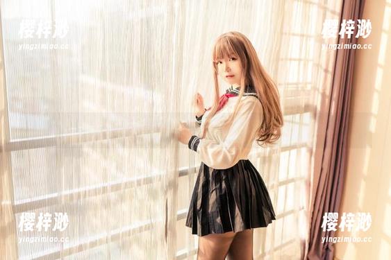 Yoko宅夏的私拍原图：校服和妹汤的完美邂逅