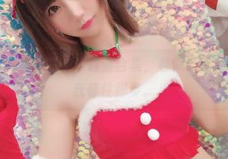 nagesa魔物喵的艾米莉亚合集，看似随意，奈何竟让我停住脚步。