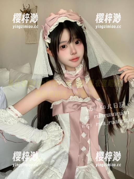 春日里的rua阮阮：体操服+更衣室趣闻，原图和精选一并奉上！