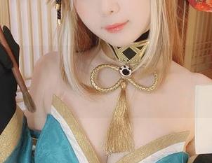 shimo霜月的写真集：2023年会员特供，开心多一点！
