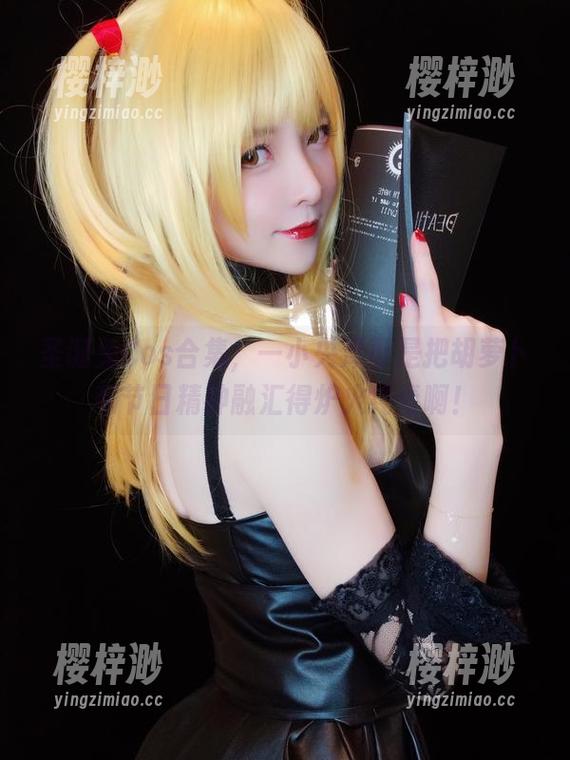 圣诞兔Cos合集，一小央泽可是把胡萝卜和节日精神融汇得炉火纯青啊！