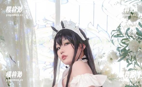 从未见过如此私拍图包，七七娜娜子和圣诞魔太郎要你手心出汗吗？