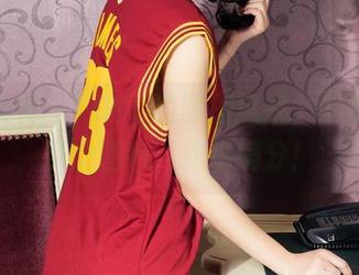 克拉女神 – YOYO的家居风采，不小心加了个图包，作品满分！