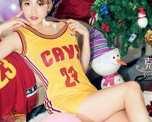 克拉女神 – 汤怡：纯到犯规的清纯资源，警告！会让你分神