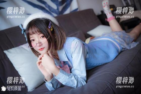 在兔玩映画的资源里，单眼皮小妹妹好像藏了份童趣。