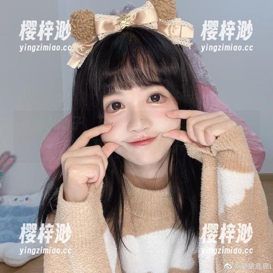 千反田鹿子，腿如天鹅，原图和壁纸是不是有点过于养眼了？