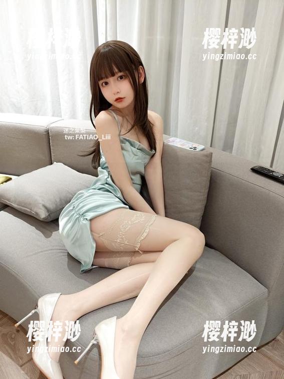 美图简直太炫酷，发条少女yoki的2024年壁纸合集看了让人想多看几眼。