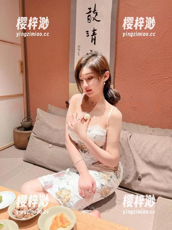 微密圈 - 免费！周妍希的渔网袜写真，谁说平凡不能撩？