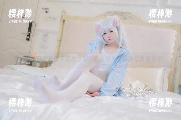 咬人小小兔在稻香中俏皮登场！盛夏好声音最新写真集发布！