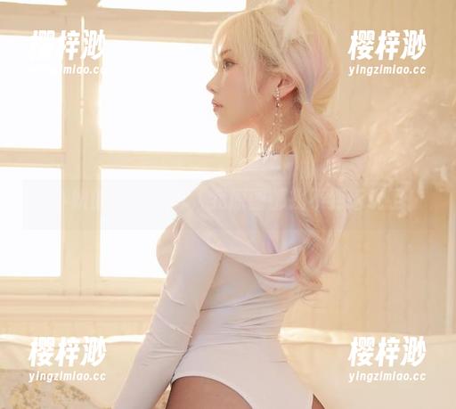啾小妍的圣诞写真，我原图都找不到话说了！