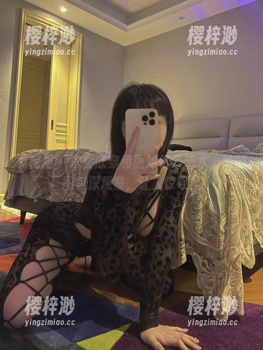 宋昱欣 微密圈 - 宋昱欣穿和服如行云流水,她的图包深观察,让人惊叹!