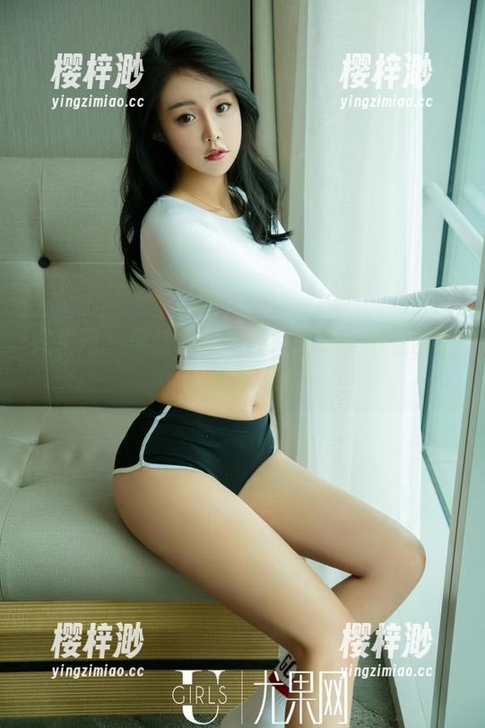 尤果网 - 黑丝搭配女神，王语纯的资源让人欲罢不能