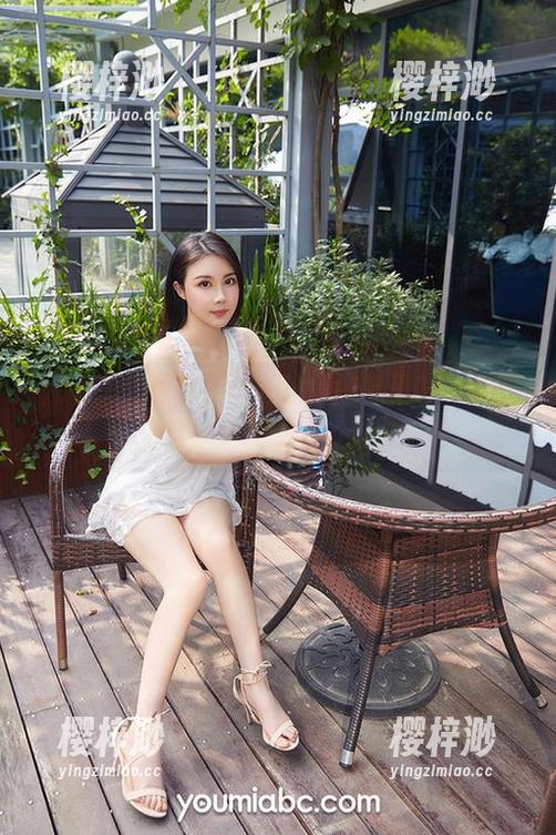 尤蜜荟 - 尹菲世界杯记，图库里每一张作品都是足球场上的惊叹！