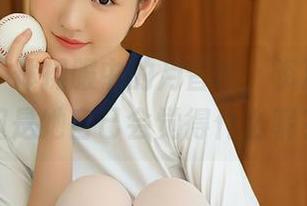 尤蜜荟 – 体操服中的月音瞳，资源满分，但是她自己会觉得什么呢？