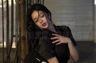 微密圈 – 徐珺大哥的蓝色异域——私拍套图，看完你会想问：蓝精灵在哪里？