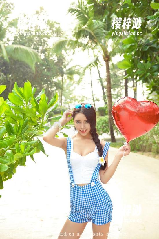 推女神 - 施忆佳Kitty酱眼镜合集：每一副都是一种新的可能