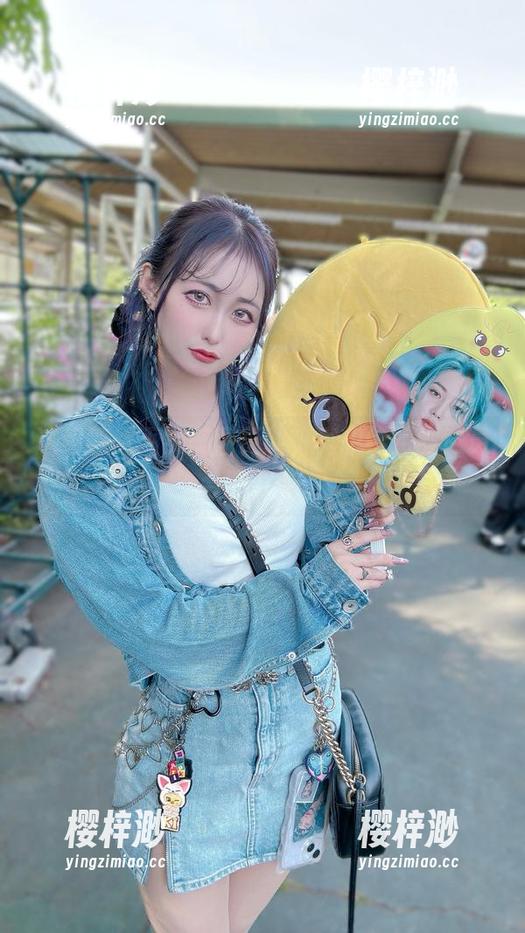 这组狐娘巫女美图更新，真想给月城委员会点个赞。