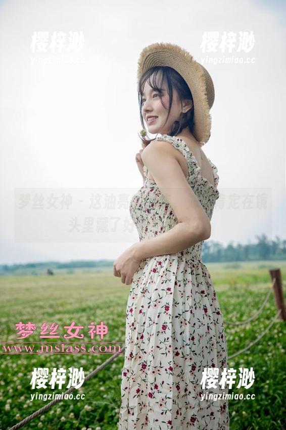 梦丝女神 - 这油亮的图库，刘诺肯定在镜头里藏了好多小套路吧。