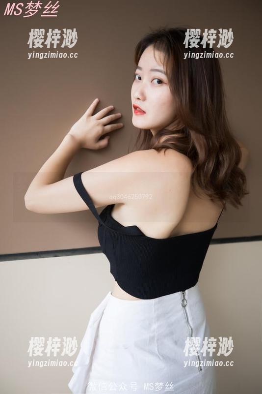 梦丝女神 - 一份花月舞的睡衣套图，资源多到你想不到。