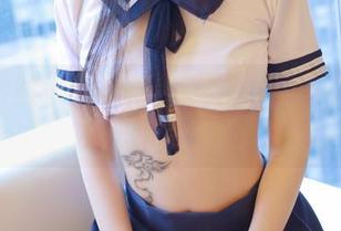 模范学院 – 姐姐与我：Ellie艾栗栗的写真图册大冒险！