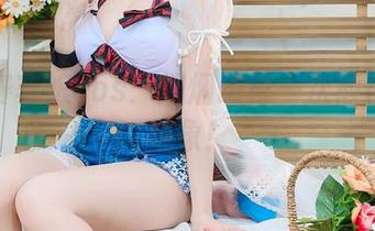 最新赛车娘cos：焖焖碳再一次颠覆你的想象！