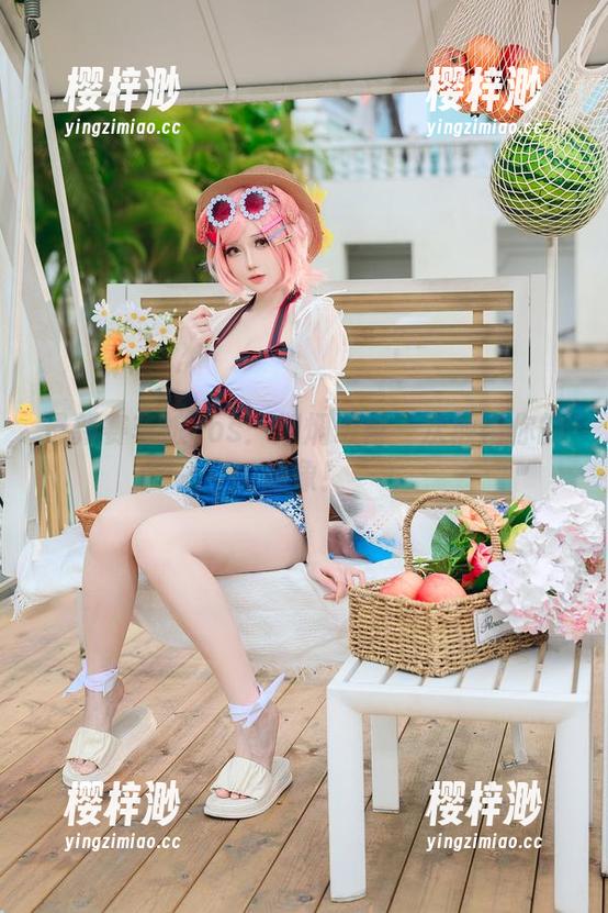 最新赛车娘cos：焖焖碳再一次颠覆你的想象！