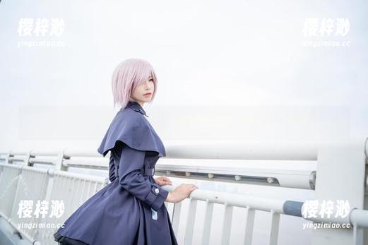 精选：爱老师phd带来的制服快递，打开后保温哦